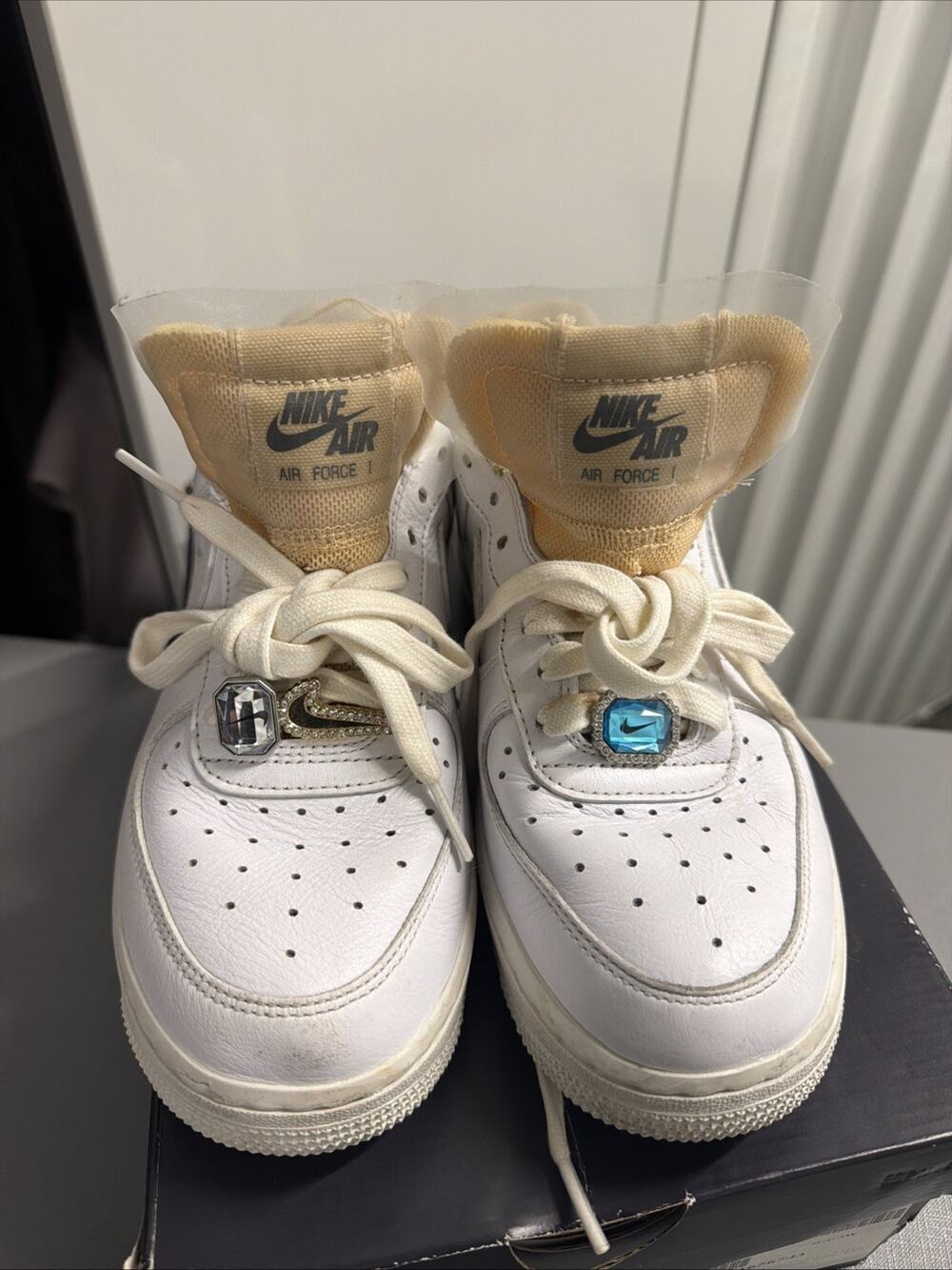 Nike Air Force 1 07 LX CZ8101-100 Size 7